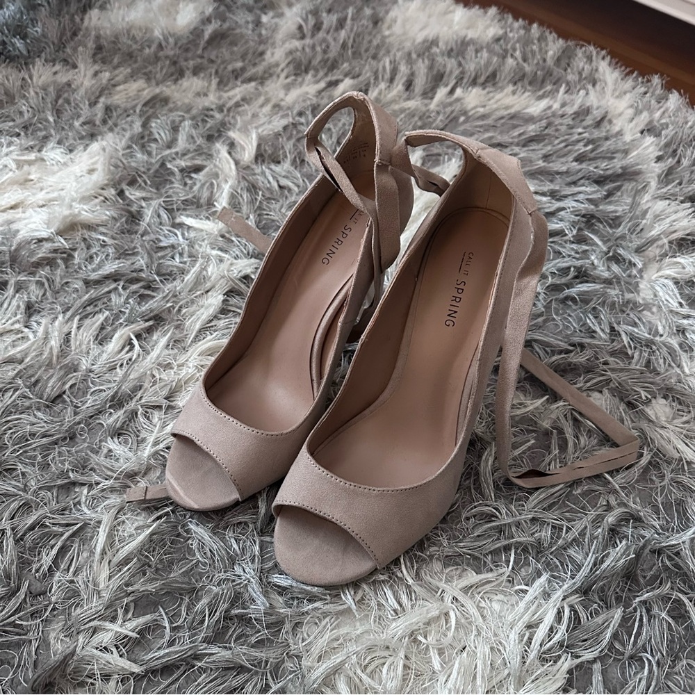 Call It Spring Women's Tan Peep-Toe Heels